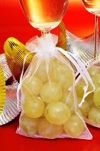 grapes new year luck